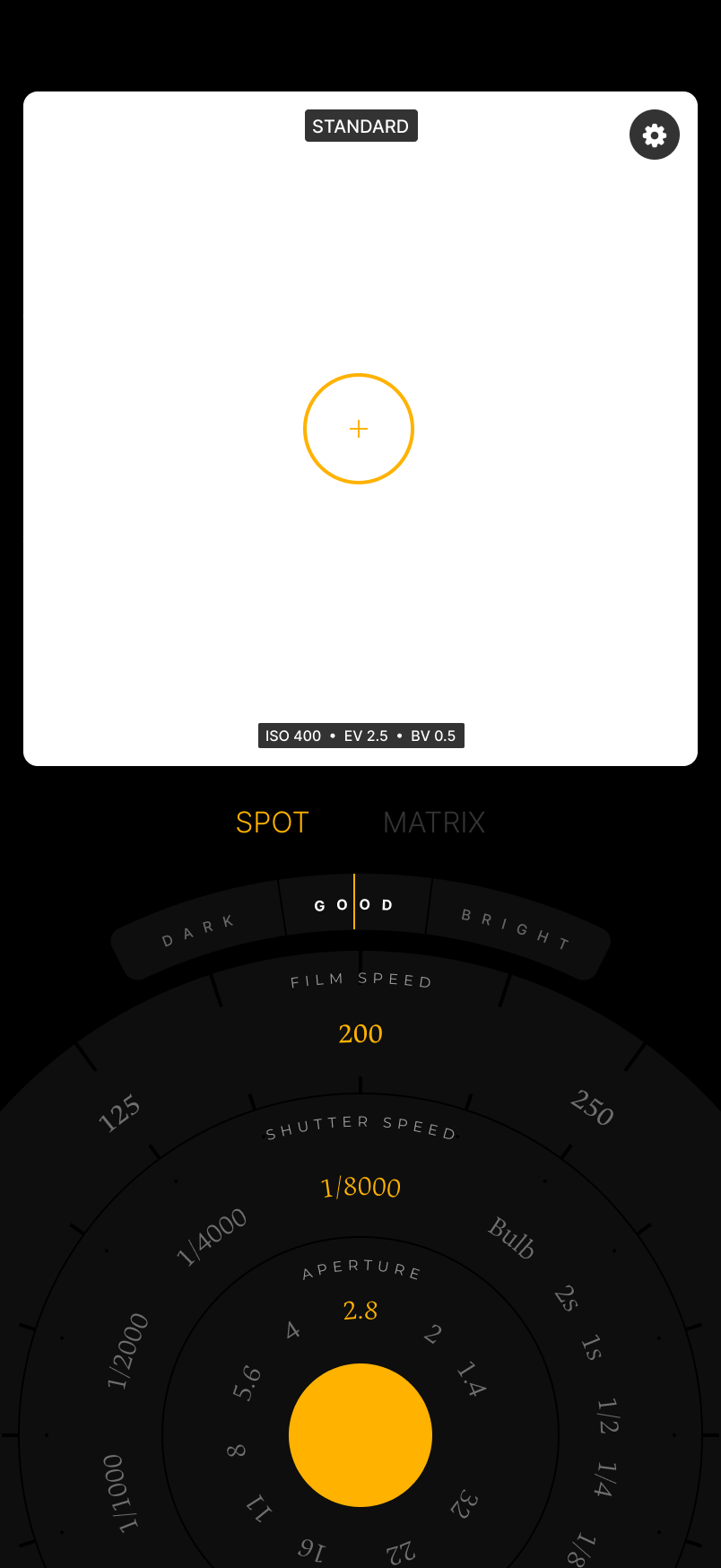 Lumo's meter dial in the Serif theme, with film speed, shutter speed and aperture readings